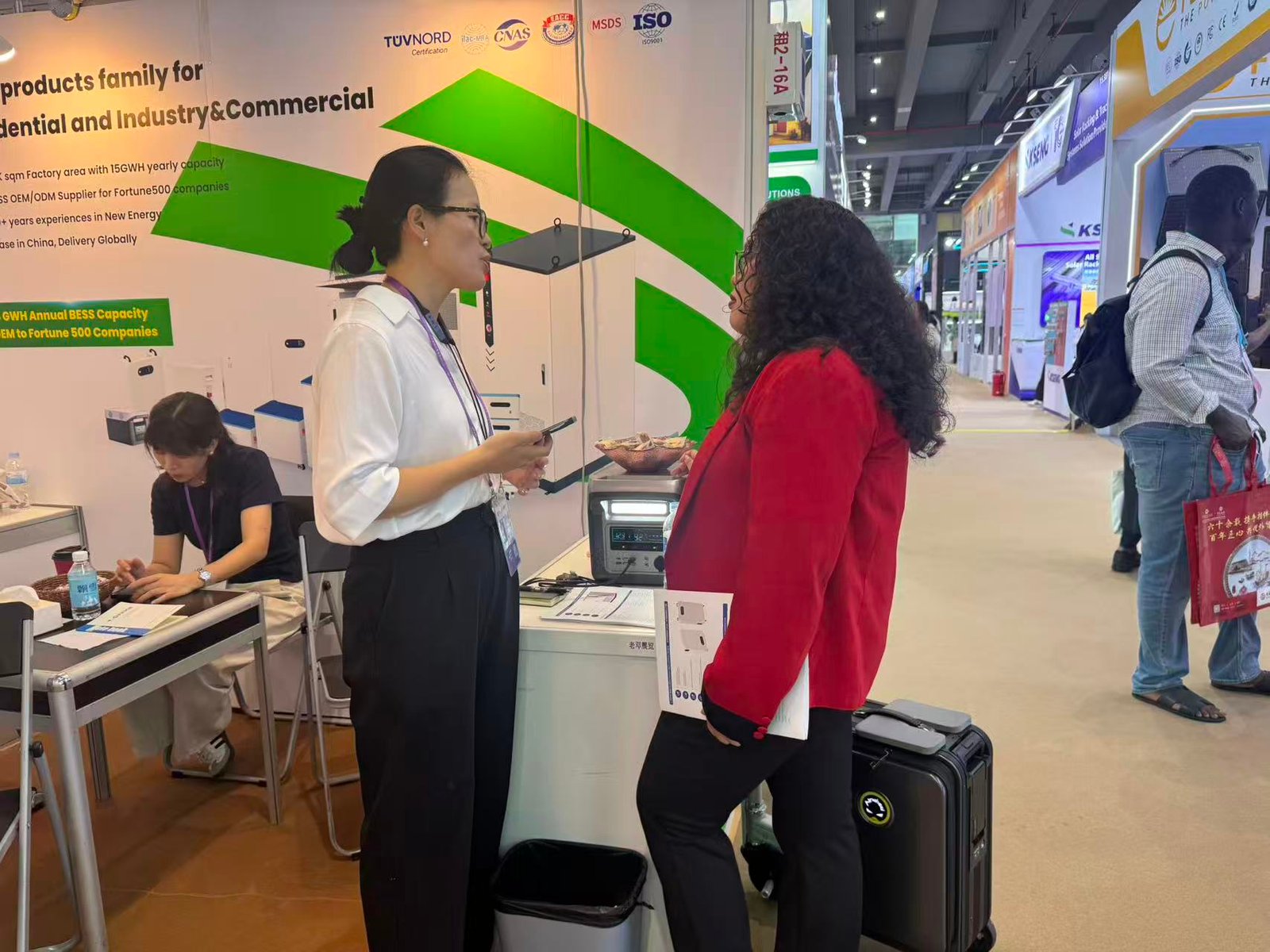 Canton Fair in Full Bloom03